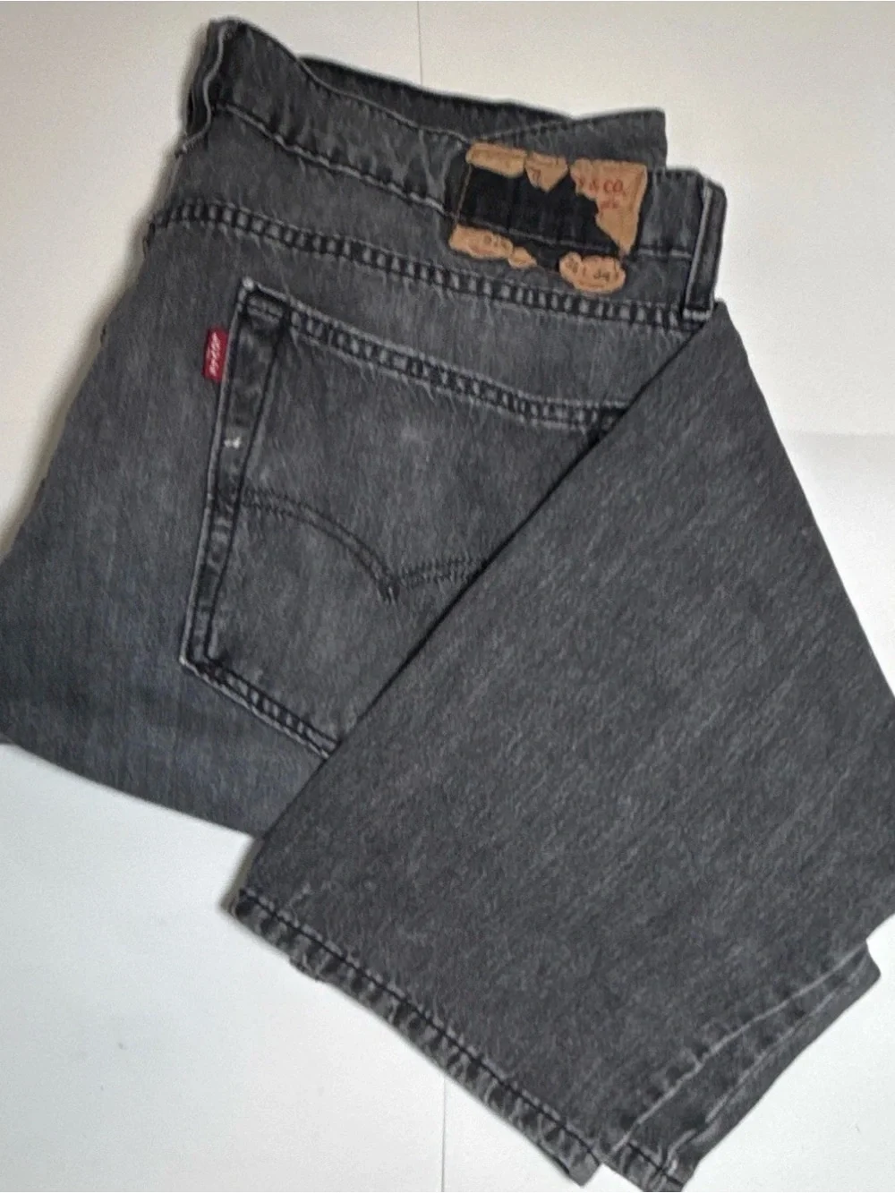 Levi's vintage Men's Charcoal Gray Regular Fit Straight Jeans 36x34